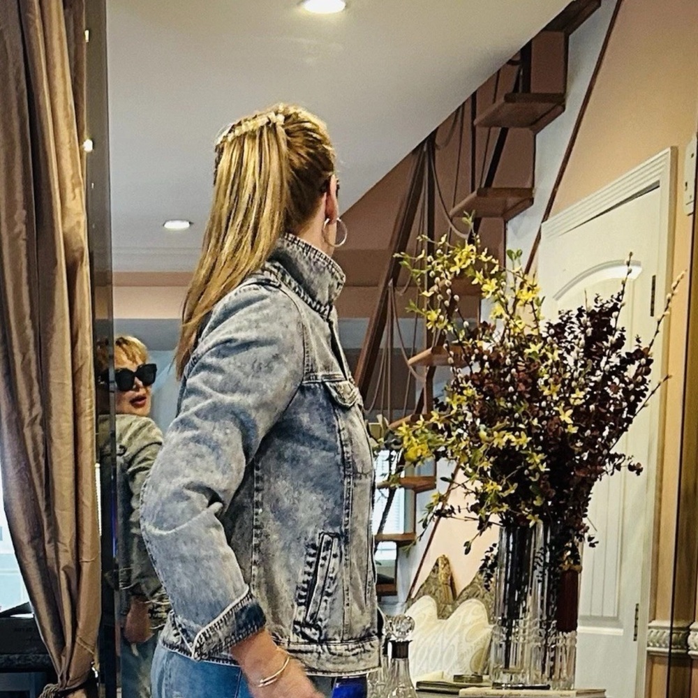 Forever 21 Gray Jean Jacket With Red Patch New Si… - image 6